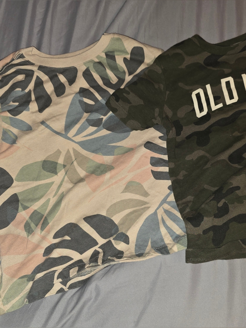 2 Pc Kids T Shirts Green Camo & Beige Leaf-Print Top 6/7